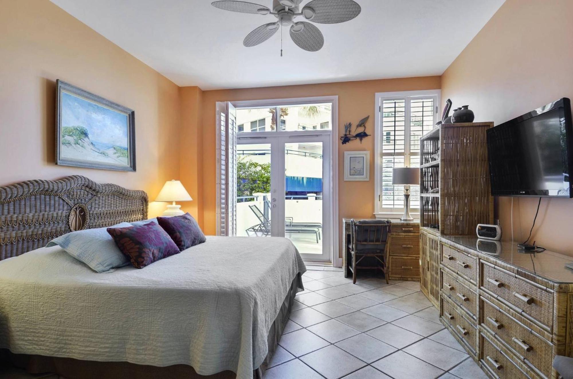 Sundown Refuge By Avantstay Great Location W Patio Outdoor Dining Bbq Shared Pool Week Long Stays Key West Luaran gambar